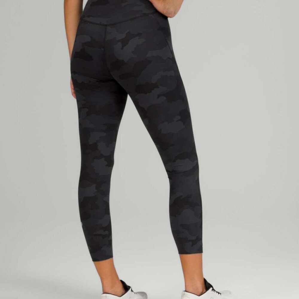 Lululemon Base Pace High-Rise Crop 23" Heritage 365 Camo Deep Coal Multi Size 4 - Picture 2 of 10
